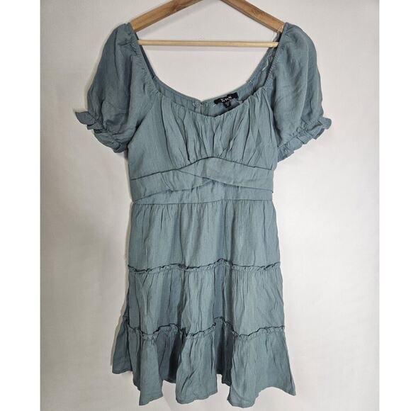 TRIXXI Emma Boho Puff Sleeve Peasant Fit & Flare Mini Dress Size Medium - Picture 1 of 6